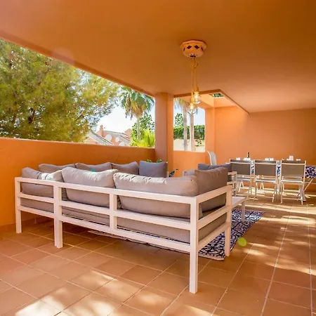 Ample Luxury Fancy Golf & Padel * ماربيا